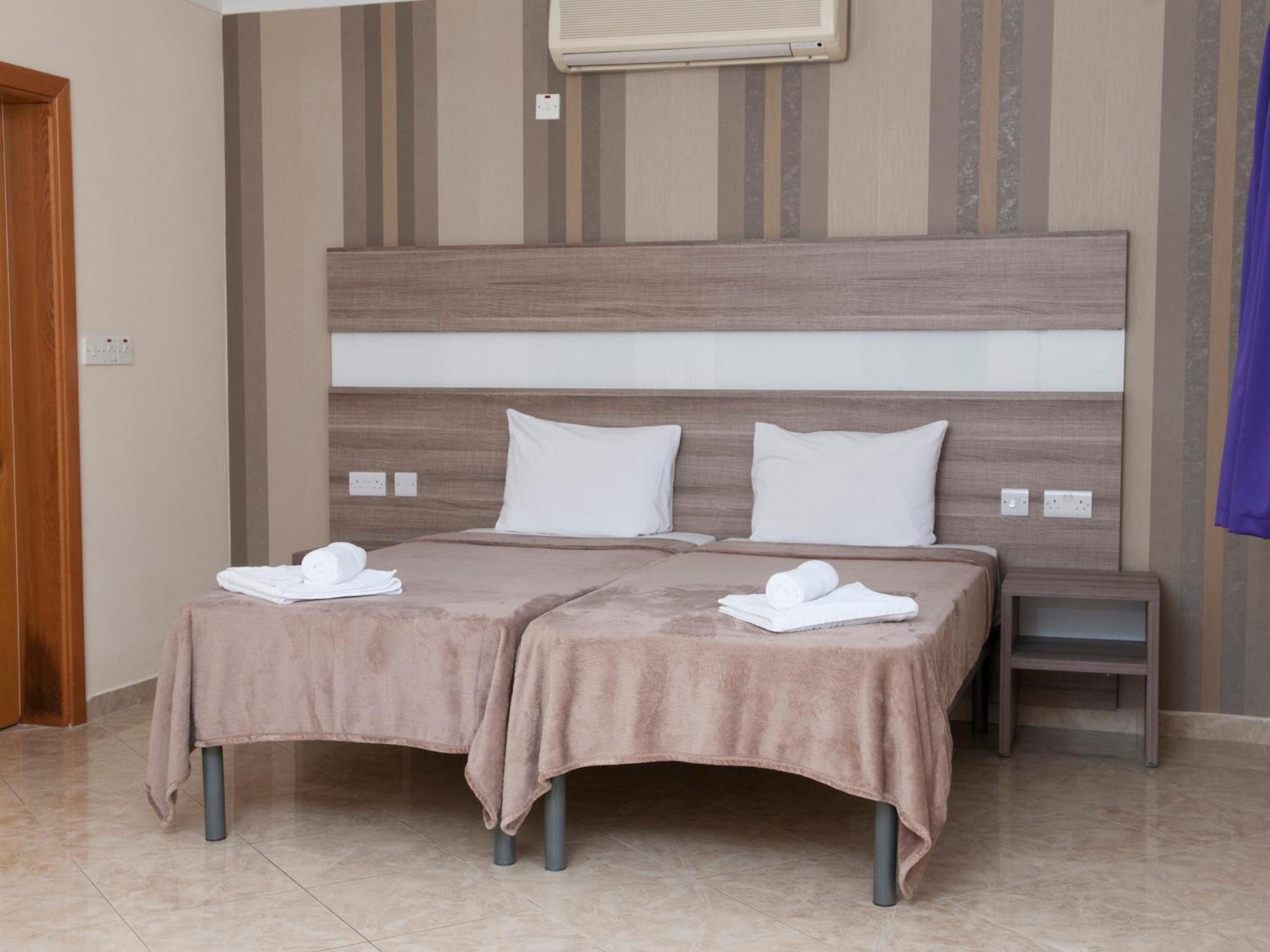 บลูเบย์ อพาร์ตเมนต์ Aparthotel Gzira ภายนอก รูปภาพ